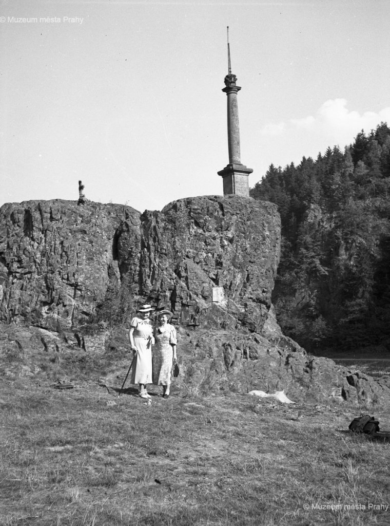 09) HNN 014 026-002 web.jpg