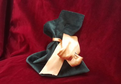 Tajemný předmět a Karel IV.